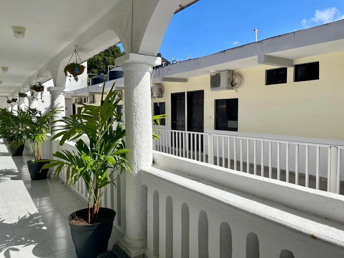 Hotel Balam Playa - 15Th Ave Playa del Carmen