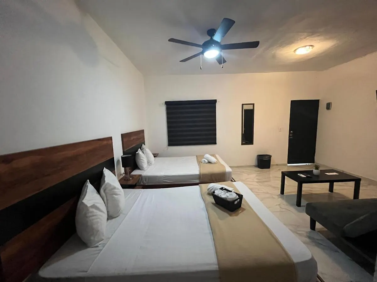 Hotel Balam Playa - 15Th Ave Playa del Carmen