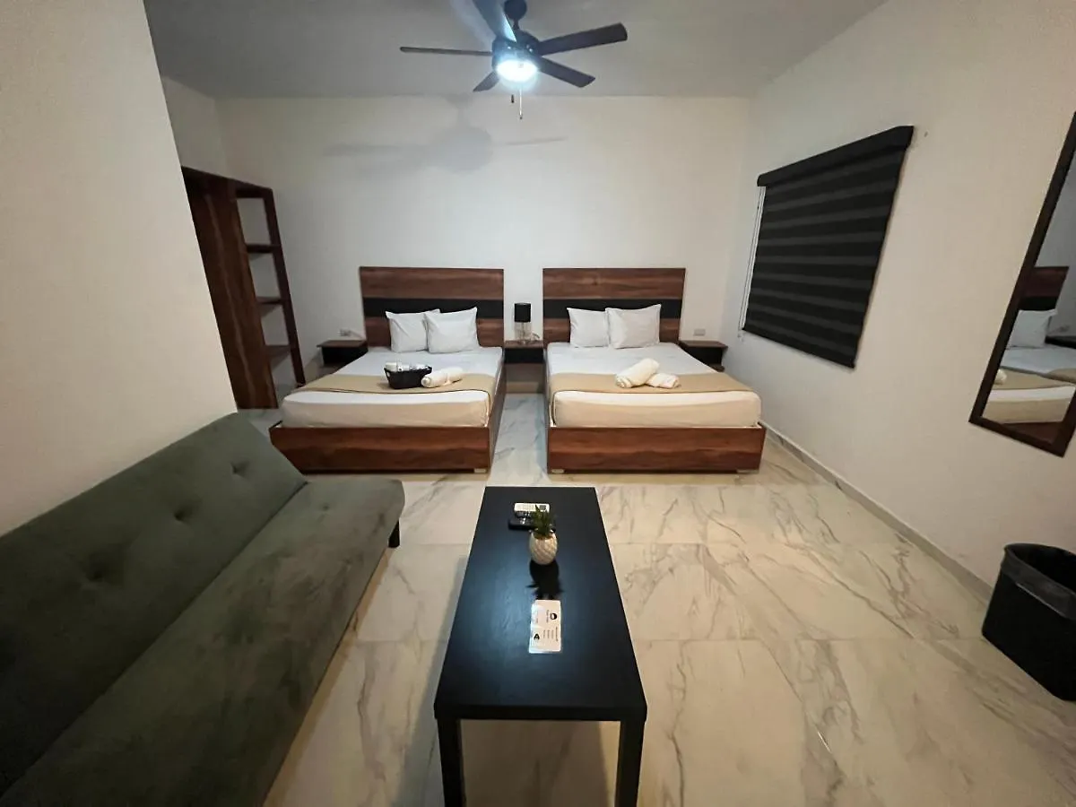 Hotel Balam Playa - 15Th Ave Playa del Carmen
