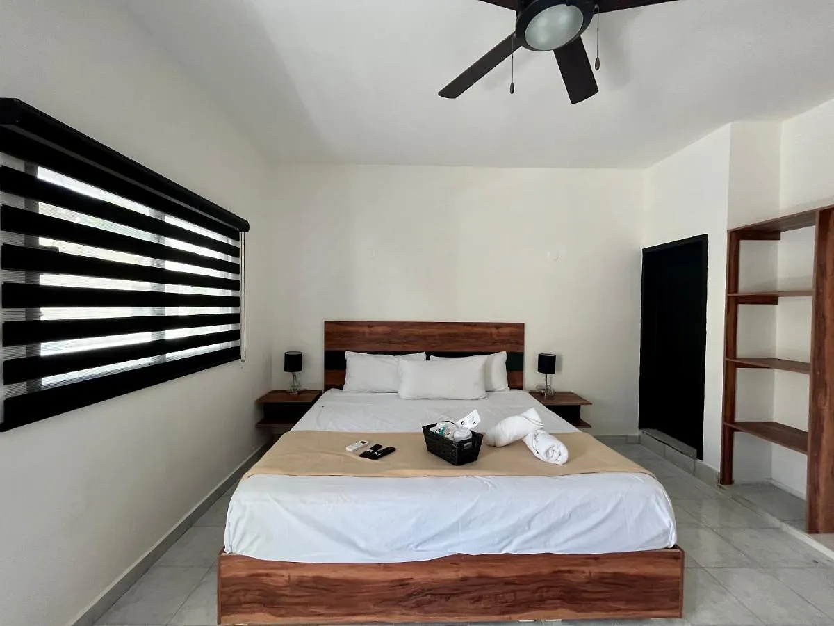 Hotel Balam Playa - 15Th Ave Playa del Carmen México