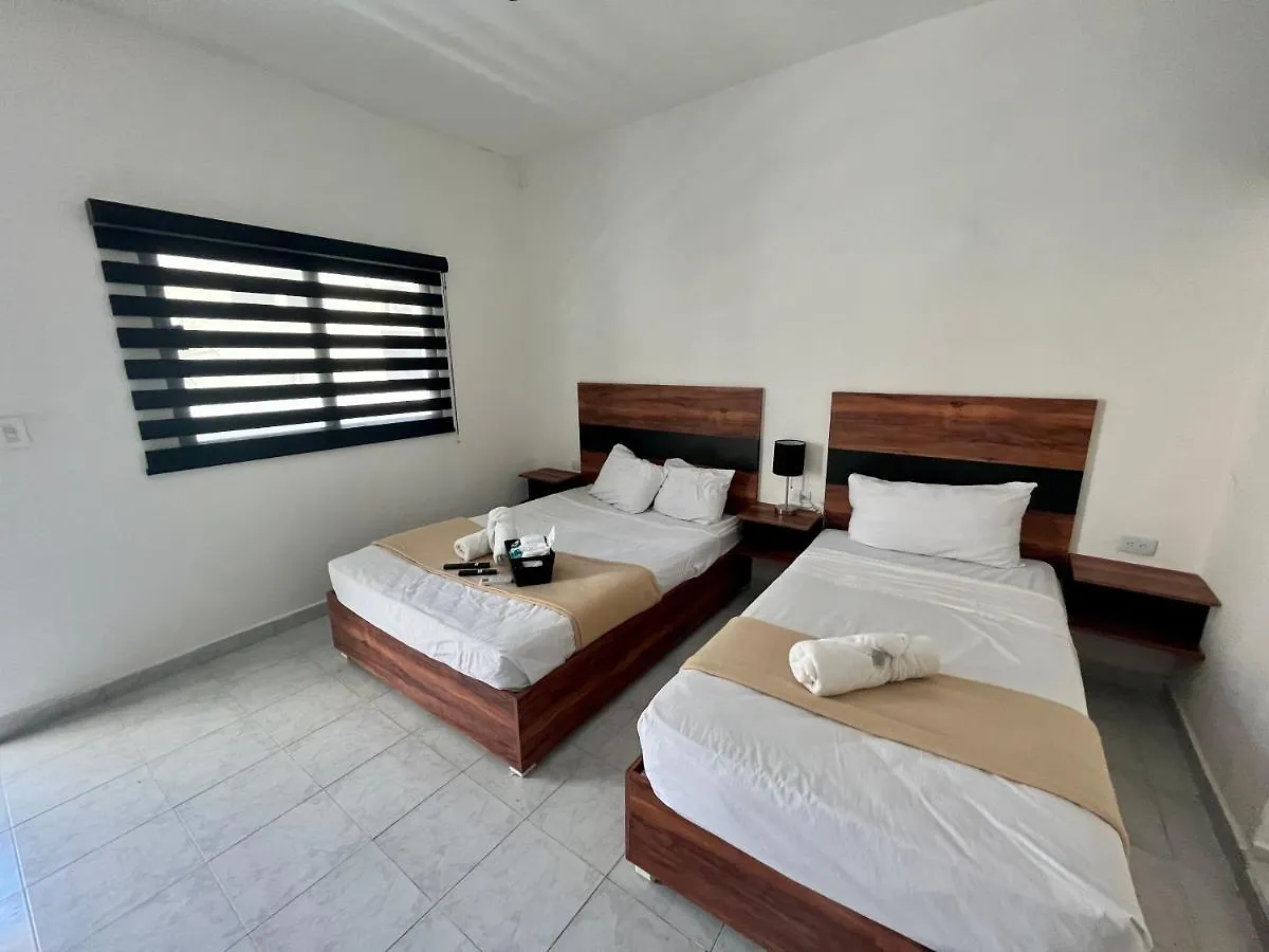 Hotel Balam Playa - 15Th Ave Playa del Carmen México